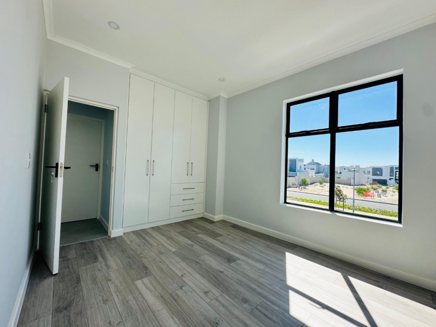 4 Bedroom Property for Sale in Sandown Western Cape